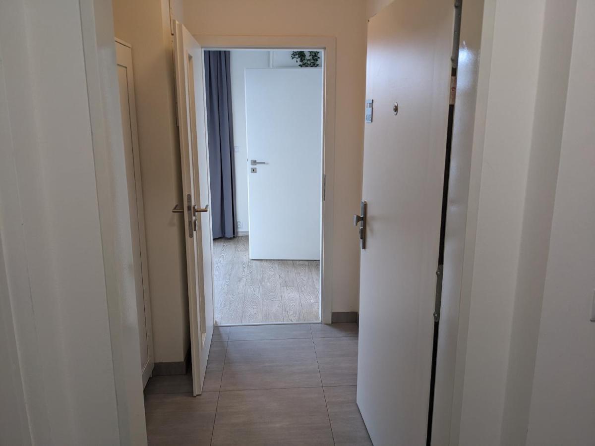 Cozy With Big Terrace In - Karlin Appartement Praag
